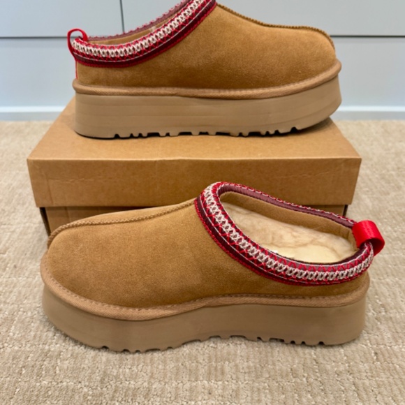 ***AUTHENTIC***  UGG Tazz II - Chestnut - Picture 3 of 10